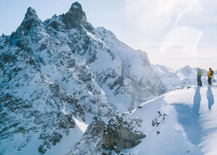 Confortable 2 Pieces Skis Aux Pieds Pres Des Commerces - Fr-1-182a-6 Courchevel